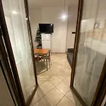 Golden Lungarno River Apartment Florenz